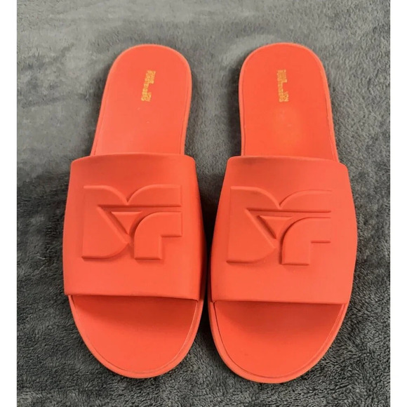 Diane Von Furstenberg "Kellan" Orange Rubber Slide Sandals w/Logo 8M MSRP $200 - Picture 14 of 16
